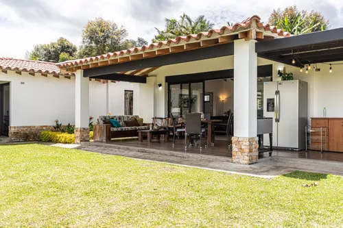 Casa Campestre En Venta En Vereda La Mosca. Cod V11271
