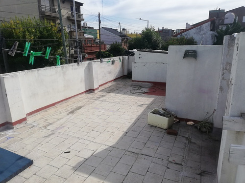 Imagen 16 de 28 de Casa De 4 Ambientes Mas Casa De Tres Ambientes Al Fondo Con Fondo Libre.