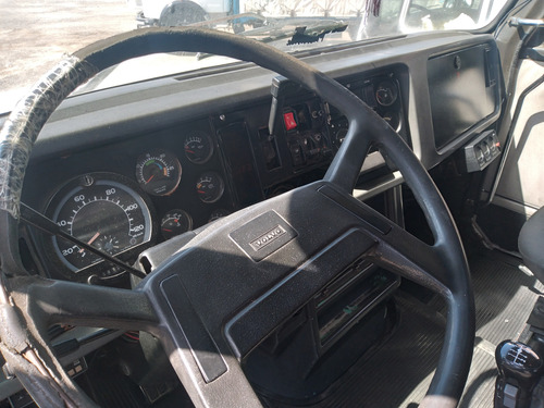 Volvo 410 Tractor En Muy Buen Estado.