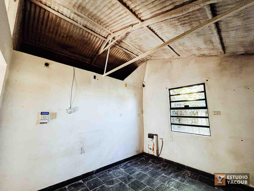 Casa En Alquiler - 1 Dormitorio 1 Baño - 195mts2 - Villa Elisa, La Plata