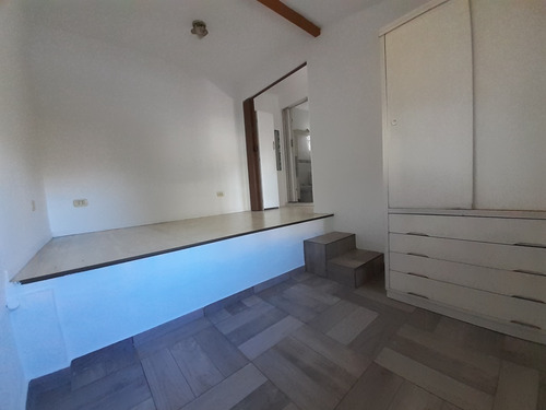Imagen 6 de 18 de Venta Ph 2 Ambientes En Castelar Sur Oportunidad!!