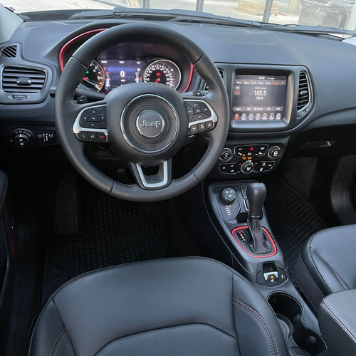 Imagen 11 de 14 de Jeep Compass 2.0 Td At9 4x4 Trailhawk