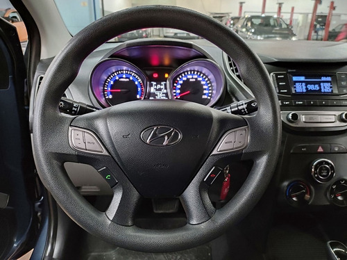 Imagem 8 de 19 de Hyundai Hb20s Comfort Plus 1.6 Flex Autom.