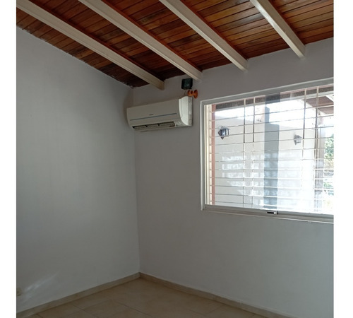 Imagen 6 de 8 de Casa En Venta Naguanagua Con Pozo Miriela Rodriguez