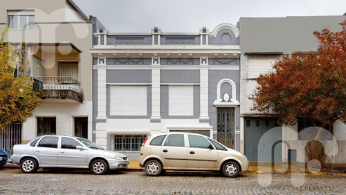 Imagen 2 de 30 de Venta Casa - La Plata