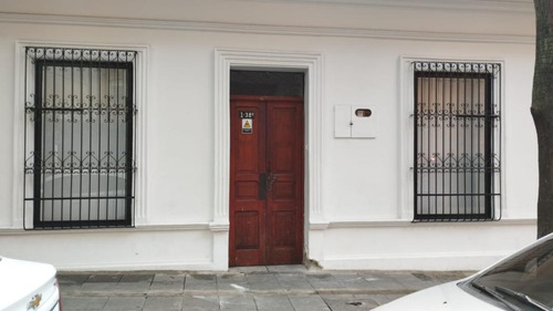 Casa En Venta En El Peñón. Cod V10996