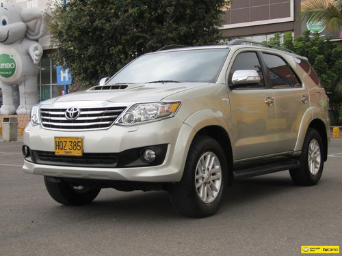 Toyota Fortuner 3.0 At Diesel 4x4