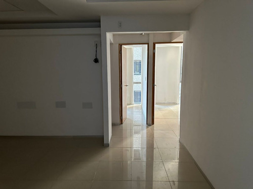 Oficina En Venta Y Renta En Lomas De Chapultepec Centro Medico Palmas (m2o2759)