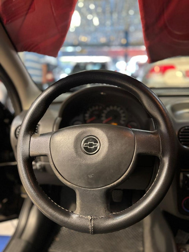 Chevrolet Corsa Chevrolet Corsa Hatch 2012 1.4 Flex Maxx Completo Manual Preto