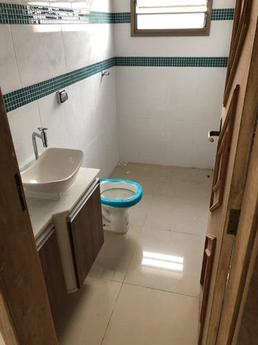 Casa Terreno Inteiro Com 3 Dormitórios/suite Em Itanhaém!