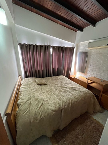 Venta De Town House Las Bonitas