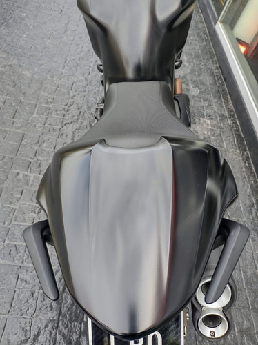Imagen 19 de 25 de Ducati Monster 821 - No Yamaha Mt09, No Kawasaki Z900!