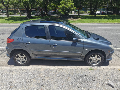 Peugeot 206 1.6 Xr Premium