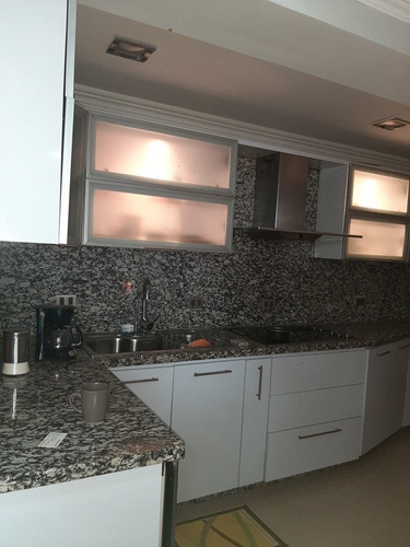 Imagen 4 de 11 de En Venta Moderno Apto En Res. 303 Altavista
