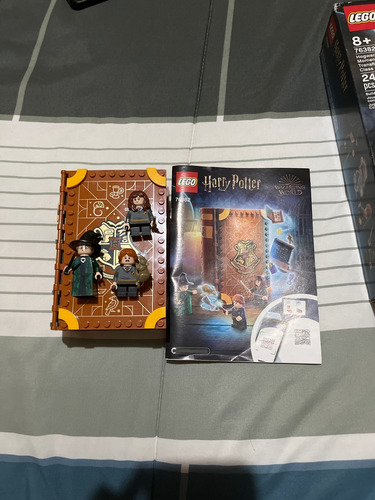 Lego Harry Potter 76382 Libro Hogwarts 241 Harry Potter (Usado)