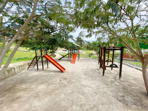 Imagem 9 de 16 de Casa Nova / Com 4 Suítes / Piscina / Terraço Gourmet / Garagem / Condomínio Fechado / À Venda, 300 M² Por R$ 1.180.000,00 / Gravatá/pe - Ca0901
