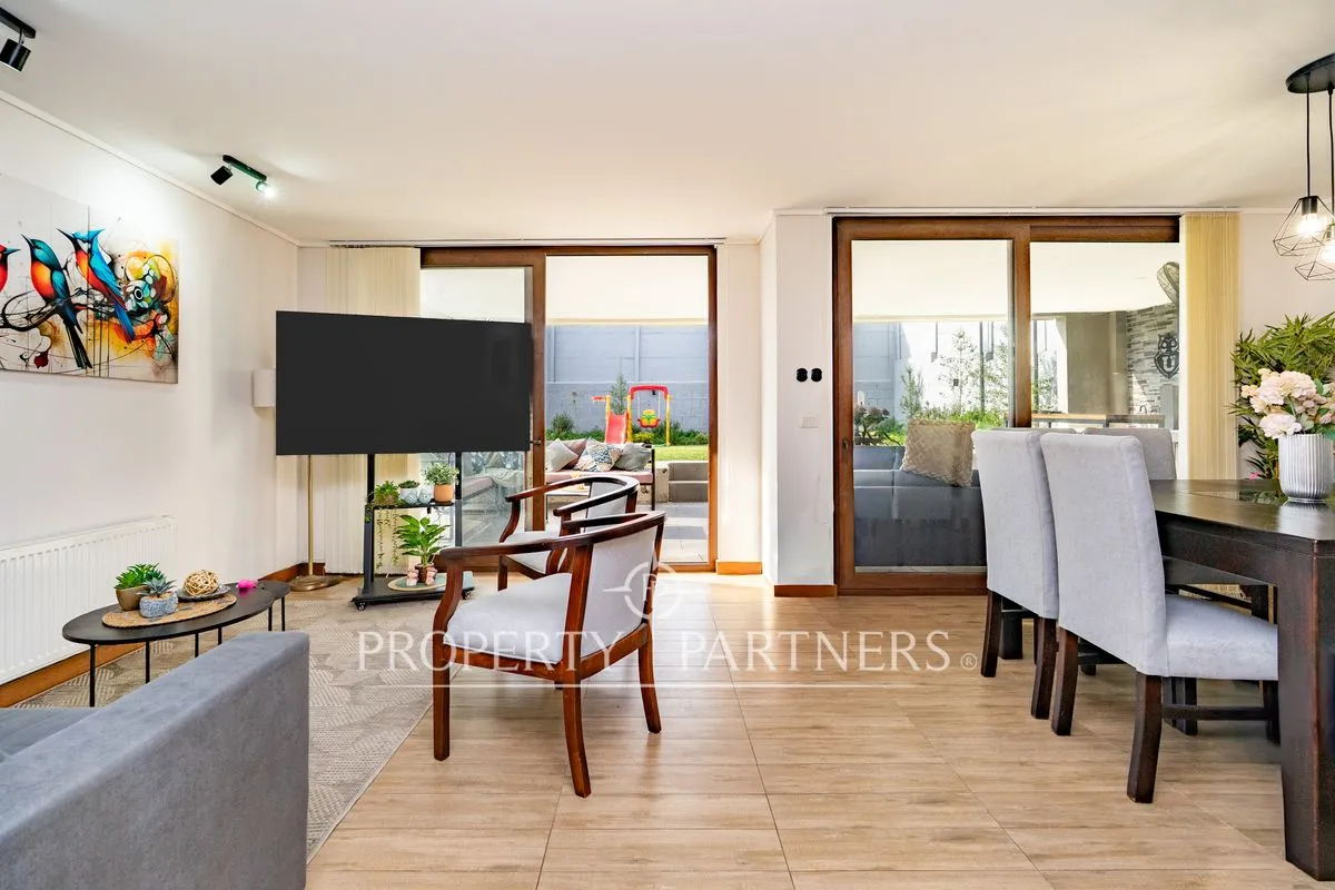 Imagen 5 de 30 de Venta De Casa En Condominio La Reserva, Peñalolén