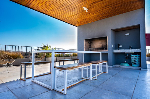 Departamento Dos Ambientes A La Venta En Lujan Av. Humberto Primo 647 Apto Credito Hipotecario