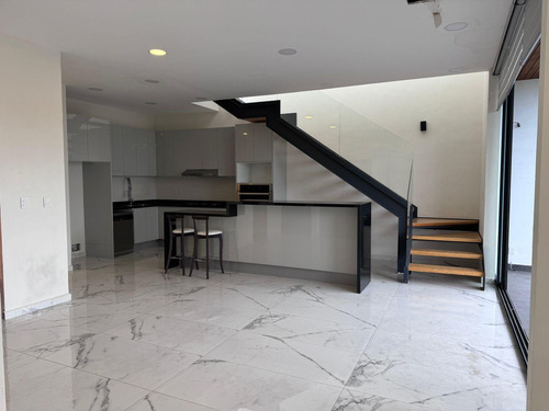 Departamento Ph En Venta En La Del Valle