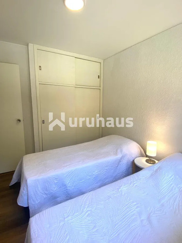 Venta Apartamento Tres Dormitorios Punta Del Este Playa Mansa Arcobaleno
