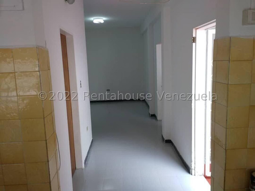 Imagen 10 de 13 de Local En Alquiler Los Chaguaramos Lizmar Cottua 0414-327-07-73 Código: 22-25540