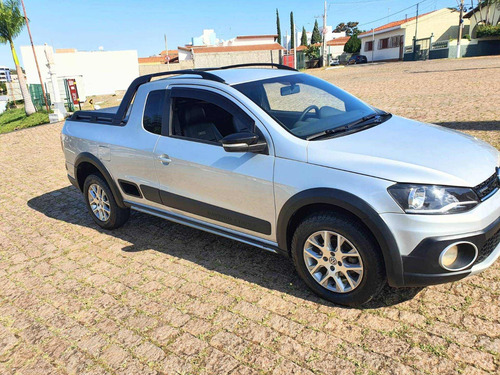Imagem 4 de 9 de Volkswagen Saveiro 1.6 Cross Ce 8v Flex 2p Manual 2014