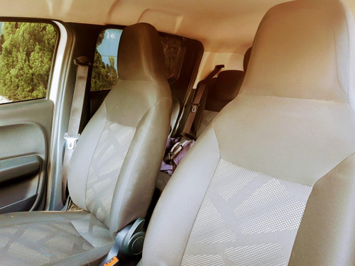 Imagem 12 de 14 de Fiat Mobi Like 1.0 Flex Completo Branco Novo Km Baixa
