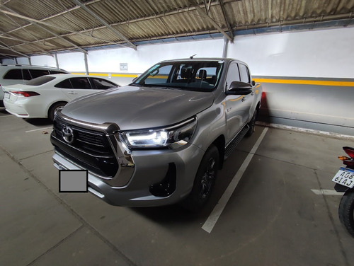 Toyota Hilux Pick-Up 2.8 Cd Srv 177cv 4x4 At