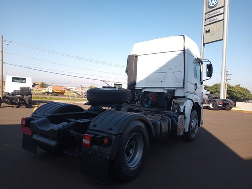 Imagem 6 de 6 de Volkswagen 19.330 Sc