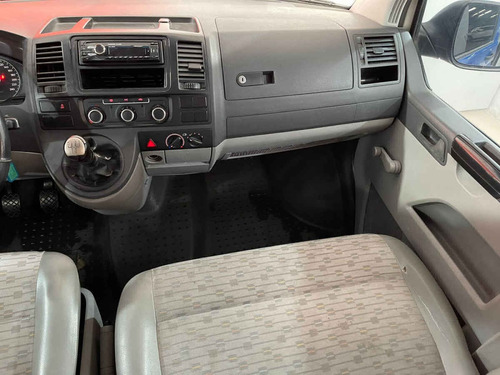 Imagen 12 de 15 de Volkswagen Transporter 2014 5p Tdi L4/2.0/t Man 9/pas A/a