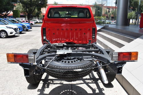Imagen 9 de 14 de Nissan Np300 Chasis A/a 2022