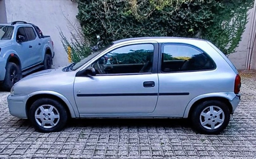 Chevrolet Corsa Classic 3 Puertas LS AA + DIR 1.4