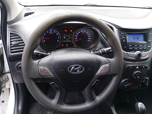 Hyundai HB20 1.6 COMFORT PLUS 16V FLEX 4P AUTOMÁTICO