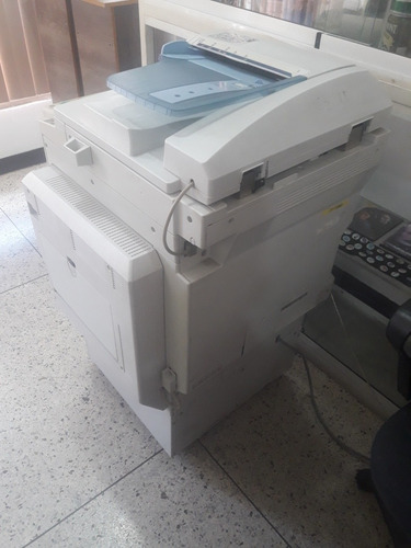 Imagen 4 de 9 de Vendo Fotocopiadora Ricoh Aticio 2550 En Buen Estado