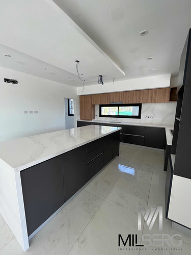 Imagen 5 de 12 de Dueño Directo Casa + Lote + Piscina A Estrenar En 8 Meses Barrio El Principado, Canning San Vicente