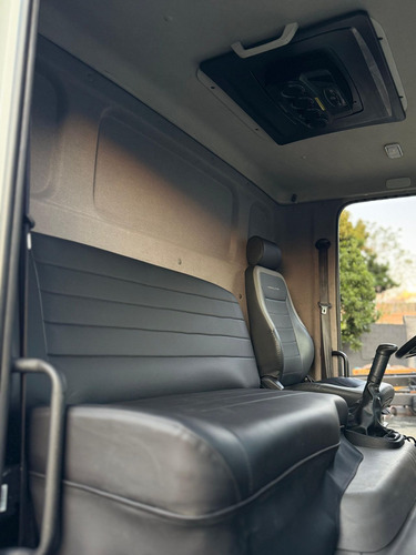 Vw 24260 Robust 6x2 Truck Chassi 2023