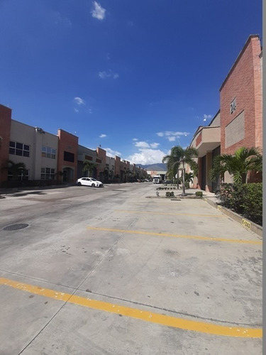 Galpón Comercial En Terrazas De Manantial, Naguanagua Za