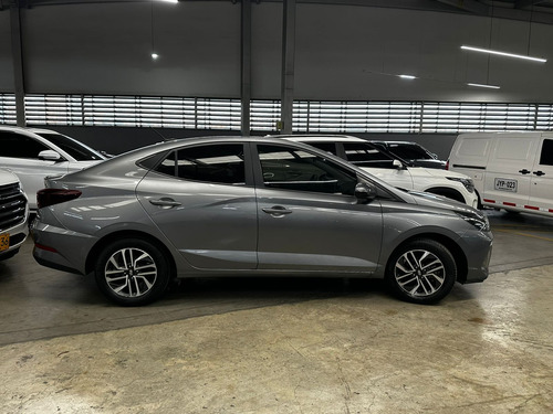 Hyundai Accent Hb20s