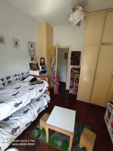 Departamento De 2 Ambientes En Venta En Parque Centenario