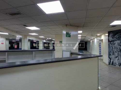 Local Comercial En Arriendo En Santiago