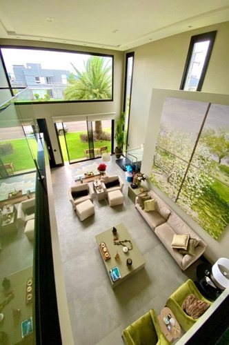 Imagem 26 de 30 de Casa À Venda Em Xangri-lá - Ca01378 - 69437034