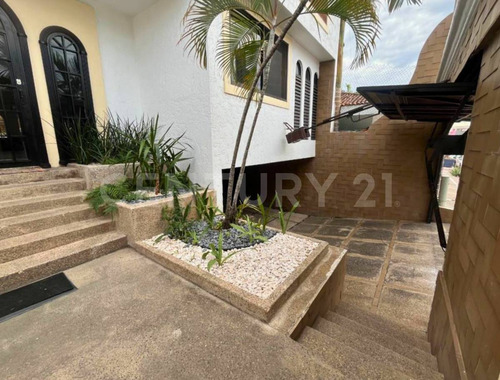 Casa En Renta Amueblada En Lomas De Mazatlán, Sinaloa, México.