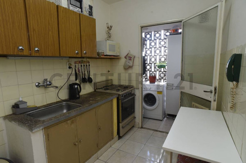 Villa Del Parque - Departamento De 3 Ambientes - Oportunidad