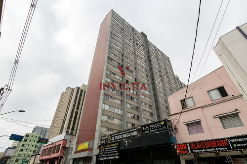 Imagem 28 de 30 de Apartamento Com 1 Dormitório À Venda Com 65.7m² Por R$ 230.000,00 No Bairro Centro - Curitiba / Pr - Aa 1736