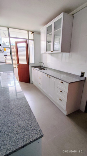Depto De 3 Dorm. En Providencia A Pasos De Metro P Valdivia