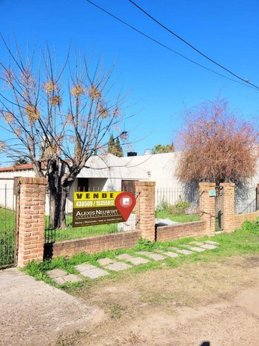 Imagen 2 de 19 de Casa - Gualeguaychu
