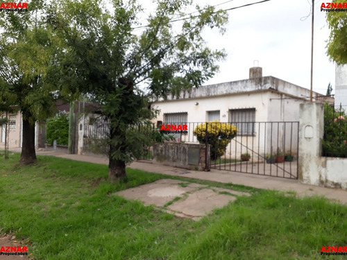 Imagen 3 de 6 de Casa De 3 Ambientes Y 2 Dormitorios (1897)
