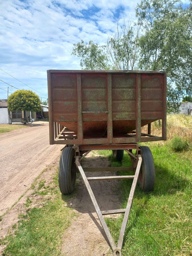 Tolva Cerealera 7tn (7.000 Kg) Excelente Estado