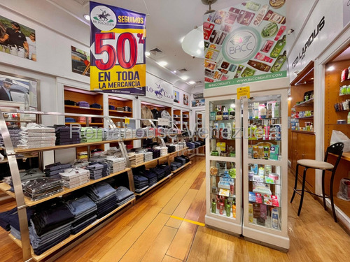 LG Vendo Local Grande En Zona Premium Del Cc Sambil Nivel Libertador Chacao