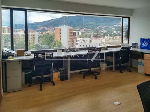 Oficina En Arriendo En Chicó Reservado
